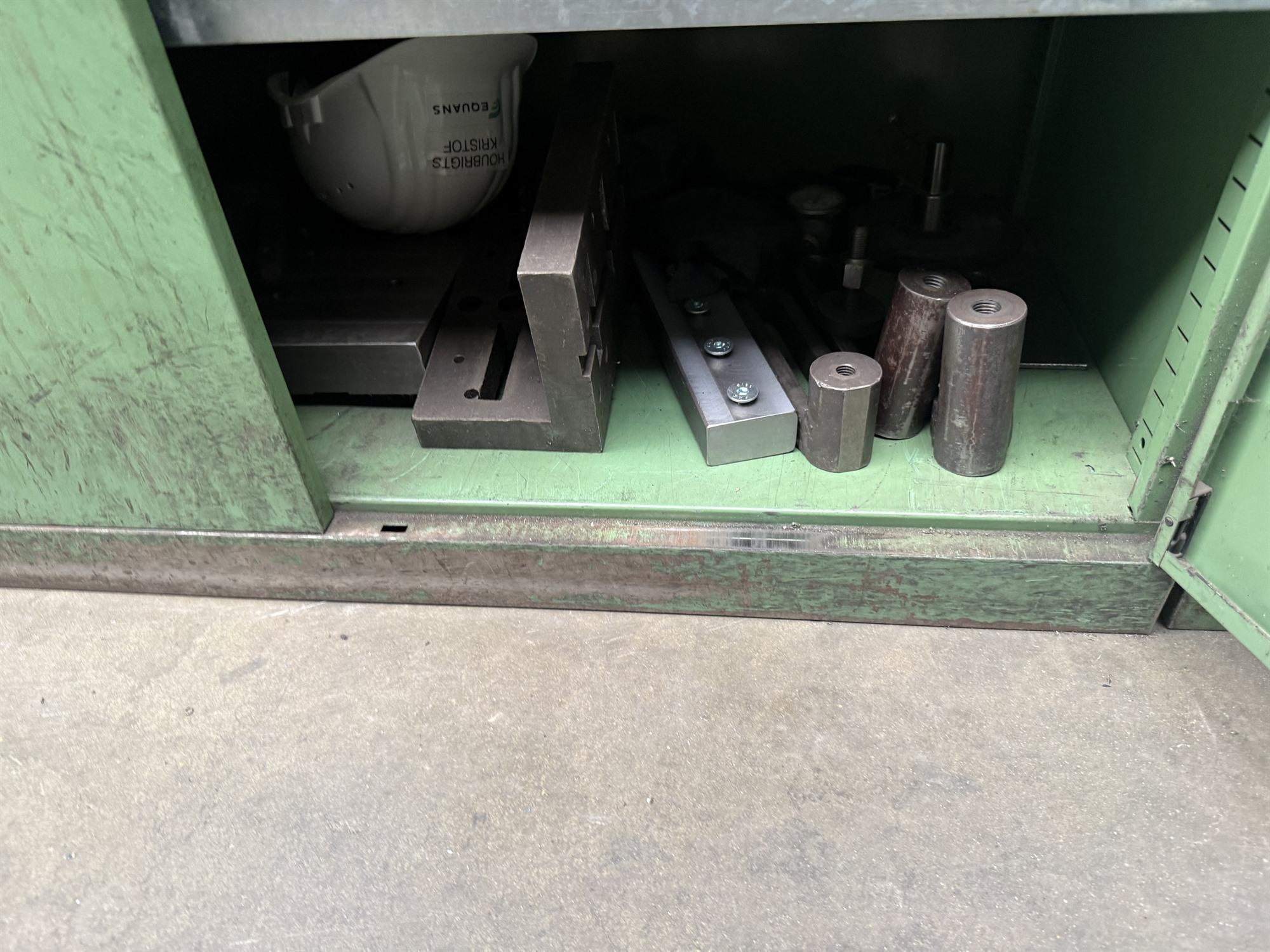 Victor X: 1050 – Y: 560 – Z: 560 mm CNC — Bed milling machine with moving column & CNC — photo 17