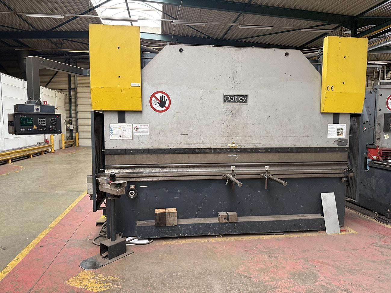 Darley EHP 200 ton x 3600 mm CNC — Hydraulic press brakes — photo 1