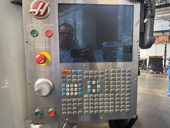 Haas ST40 Ø 762 x 1118 mm CNC