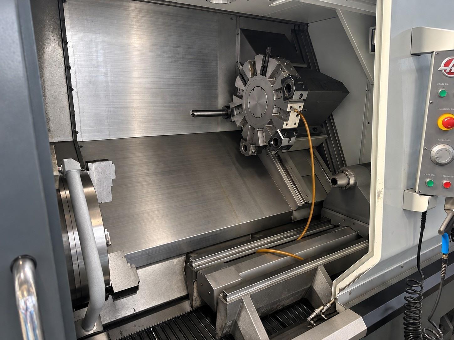 Haas ST40 Ø 762 x 1118 mm CNC — CNC lathes — photo 2