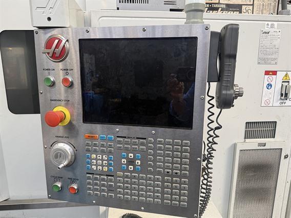 Haas EC-1600ZT X: 1626 - Y: 1270 - Z: 1016 mm CNC
