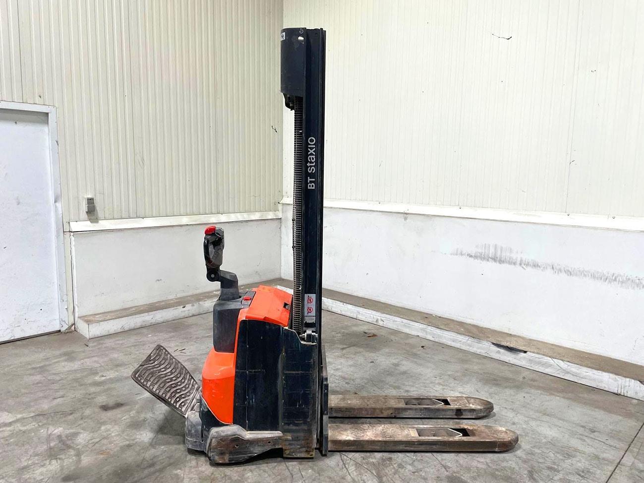Toyota BT STAXIO SWE140 — Vehicles (lift trucks – loading – cleaning etc) — photo 2