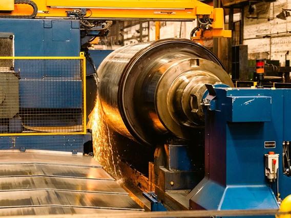 Cincinatti Ø 1100 x 7100 mm CNC rollgrinder