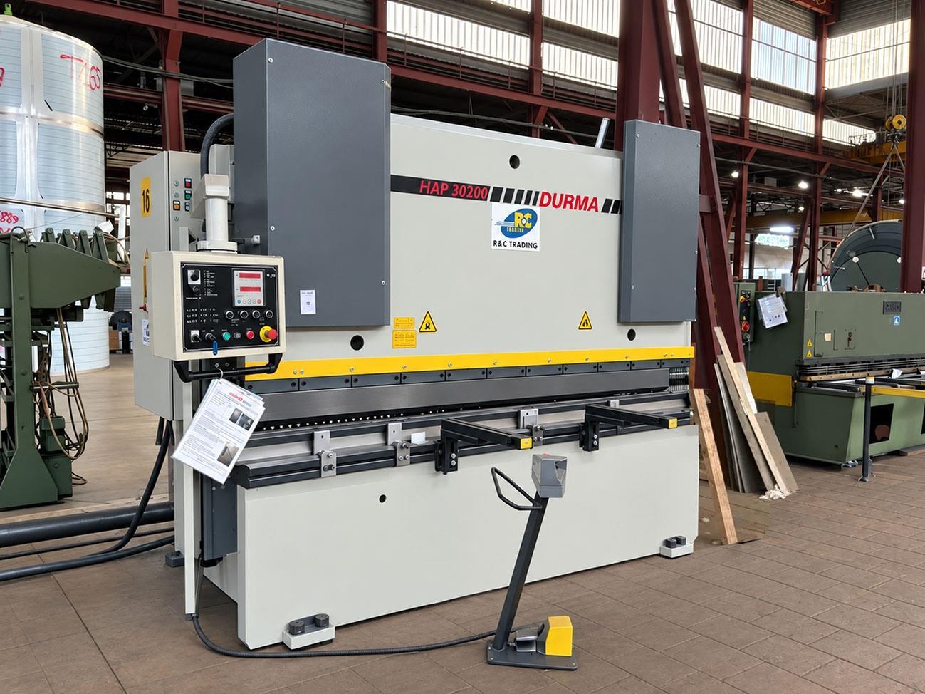 Durma HAP 200 ton x 3100 mm — Hydraulic press brakes — photo 1