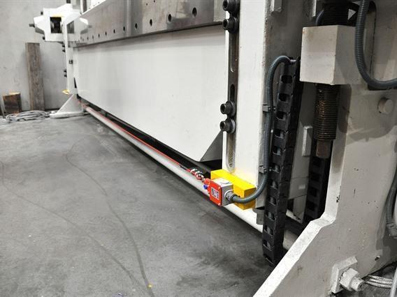Favrin PHMM 3050 x 12 mm CNC