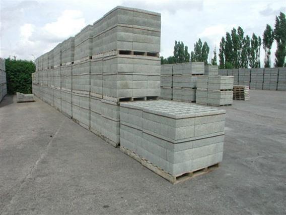 Masa betonstenen-fa