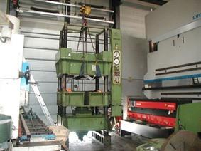Dieffenbacher PU 5 330 A 300 TON, Toucheerpersen