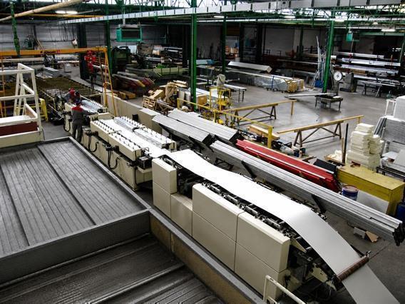 Jensen Sandwich panel line for sectional gates