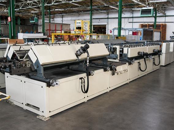 Jensen Sandwich panel line for sectional gates