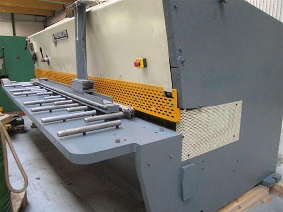 Amada Promecam 4010 