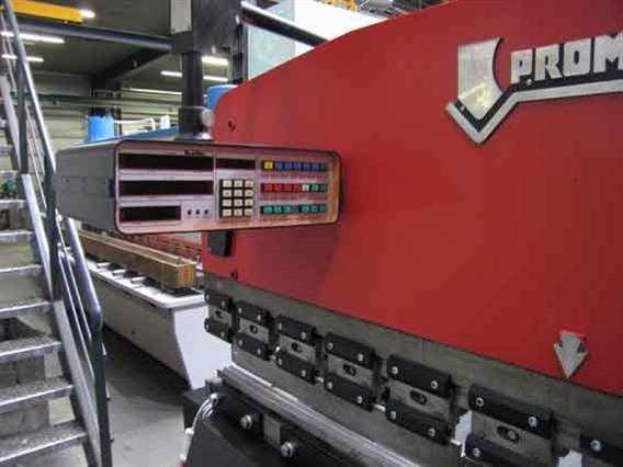 Amada RG 80T x 2400cnc