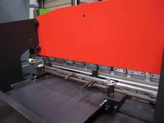 Amada RG 80T x 2400cnc