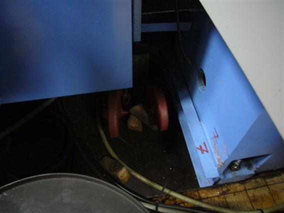 Mazak FJV250+2paletchanger