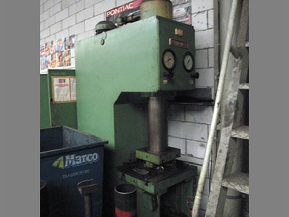WMW PYE 63T