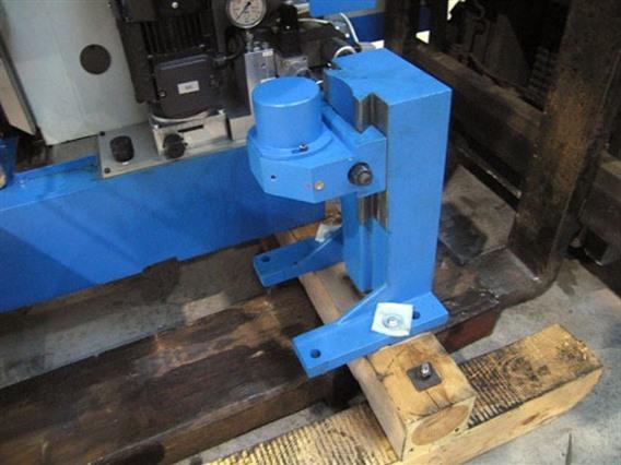 Avia FNE 40N CNC