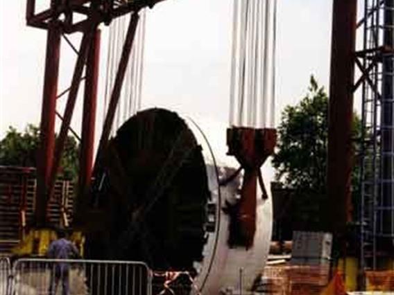 Portal mobile 240 Ton
