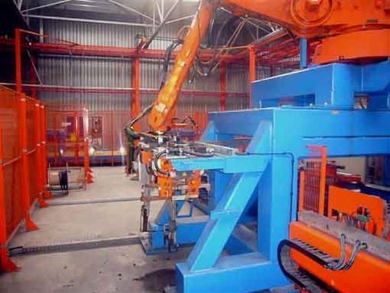 AWL + ABB full autom welding robot