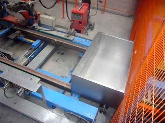 AWL + ABB full autom welding robot