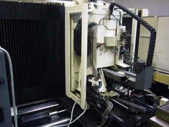 Huron High Precision EXC 30 (5 axes simultaneous)