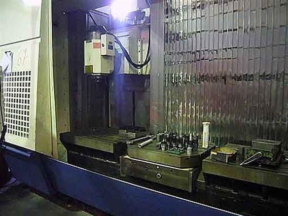 Huron High Precision EXC 30 (5 axes simultaneous)