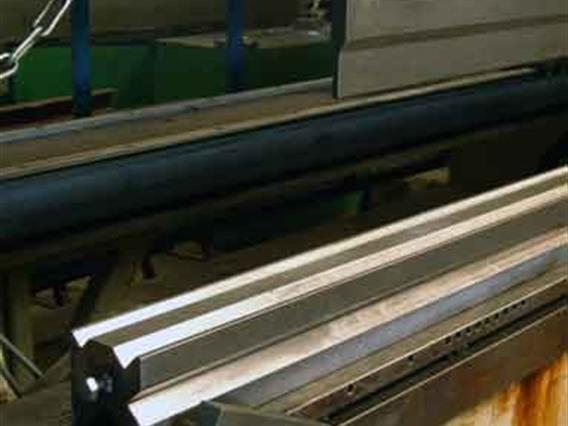 LVD PPI 320/45 CNC