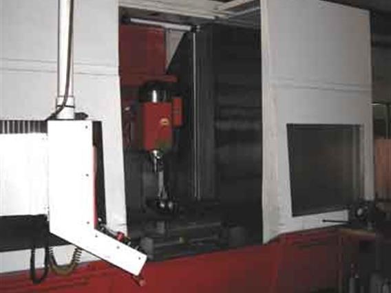 Huron High Precision EXN 30 (6 axis CNC)