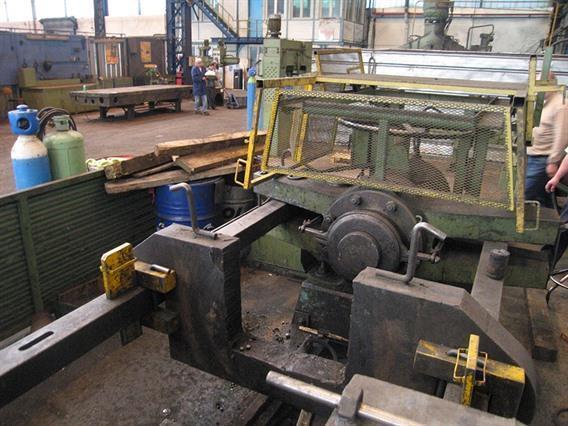 AMC 400 Ton