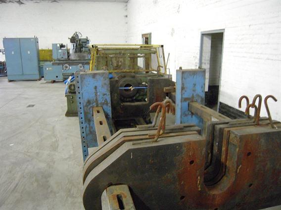 AMC 400 Ton