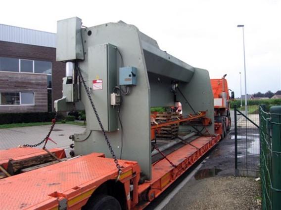 Jean Perrot 300T x 7000mm CNC
