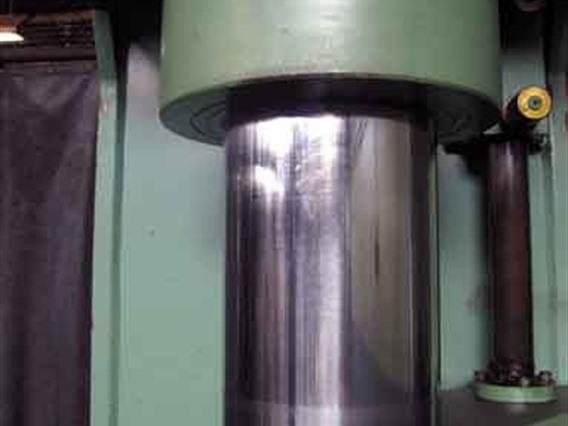 Cosmo PV 141 - 250 Ton