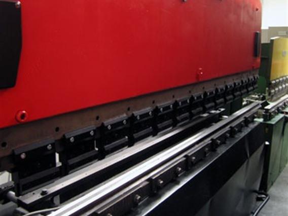Amada Promecam RG 3000-100