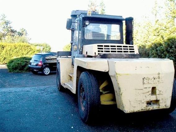 Caterpillar Clarck C 500