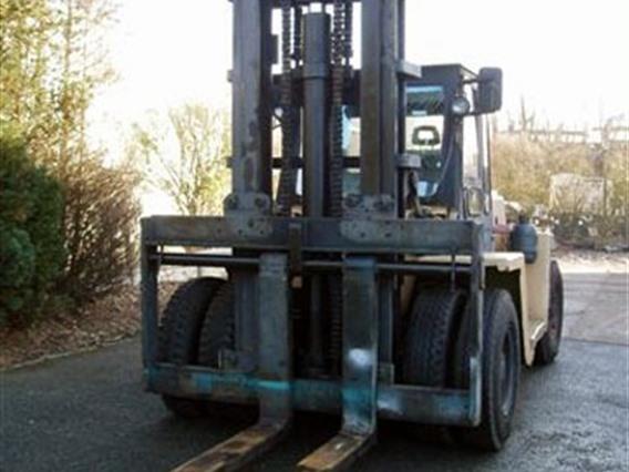 Caterpillar Clarck C 500