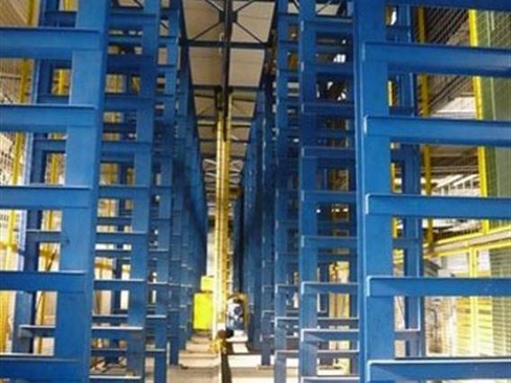 Stopa Universal SBLS 4000-Storage+picker crane
