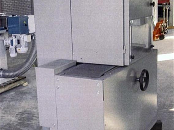 BMS 300 KB
