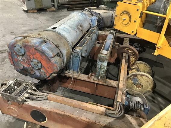 Demag hoist 12 ton