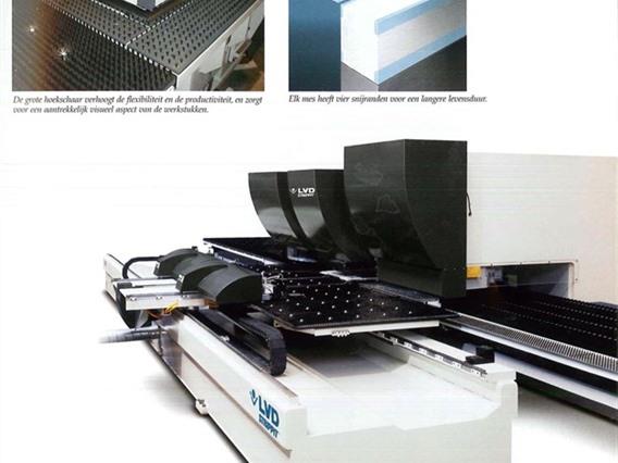 LVD Omega 30 Ton CNC