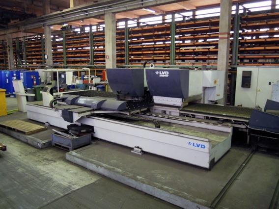 LVD Omega 30 Ton CNC