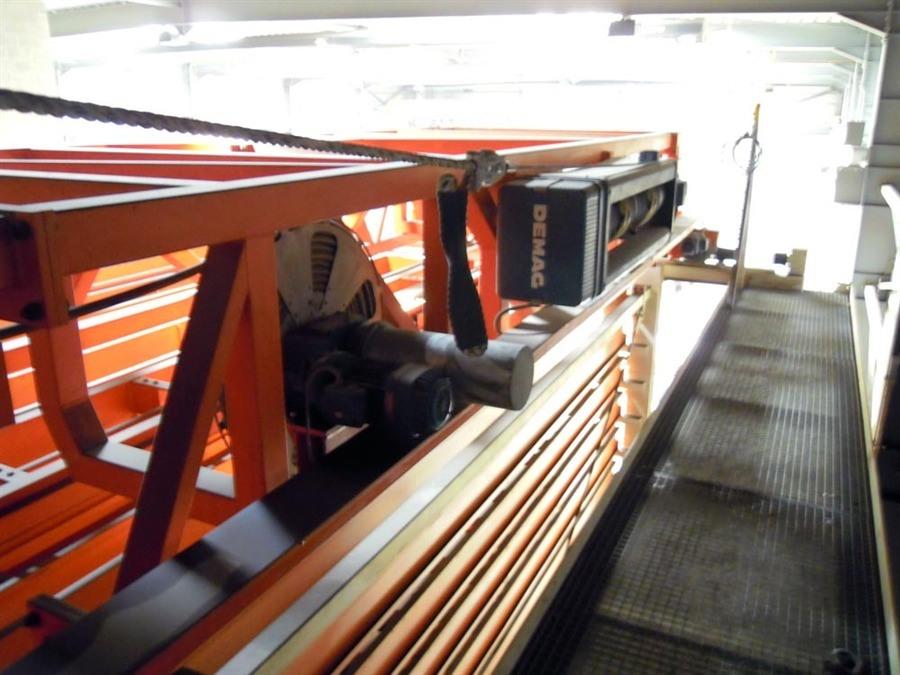 Used Storage & retrievel systems / Containers, ZM - Profile stacking ...