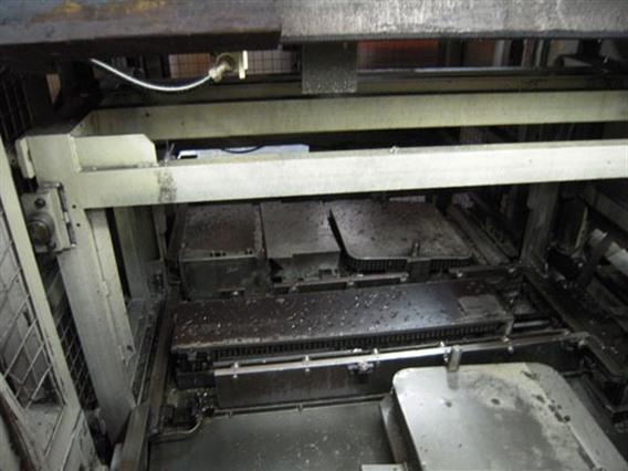 Mazak AJV 25/405 CNC