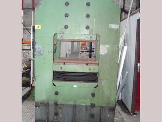 Morane 500 ton