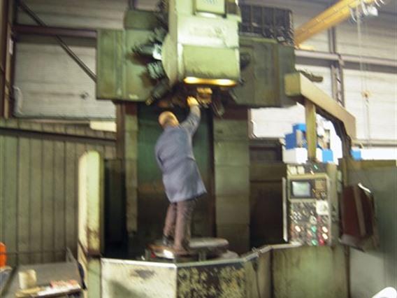 Tos - Kurim SKIQ 12 cnc B