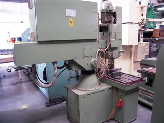 HKS 40F