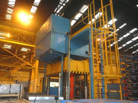 Gigant 400 T