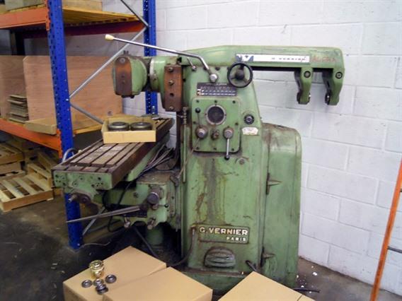 Vernier universal milling