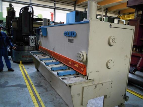LVD MVB 3100 x 6.35 CNC
