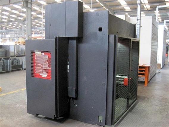 Amada HFP 80T x 2570mm CNC