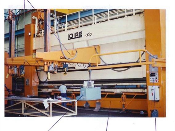 Loire 600 ton x 9200mm CNC