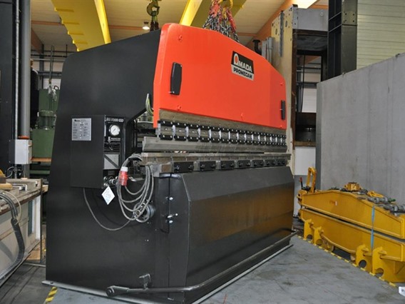 Amada Promecam RG 100T x 3000 mm