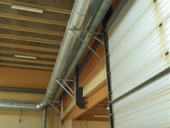 Complete productionline for laminated wooden beams 